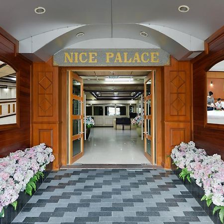 Nice Palace Hotel Bangkok Ngoại thất bức ảnh